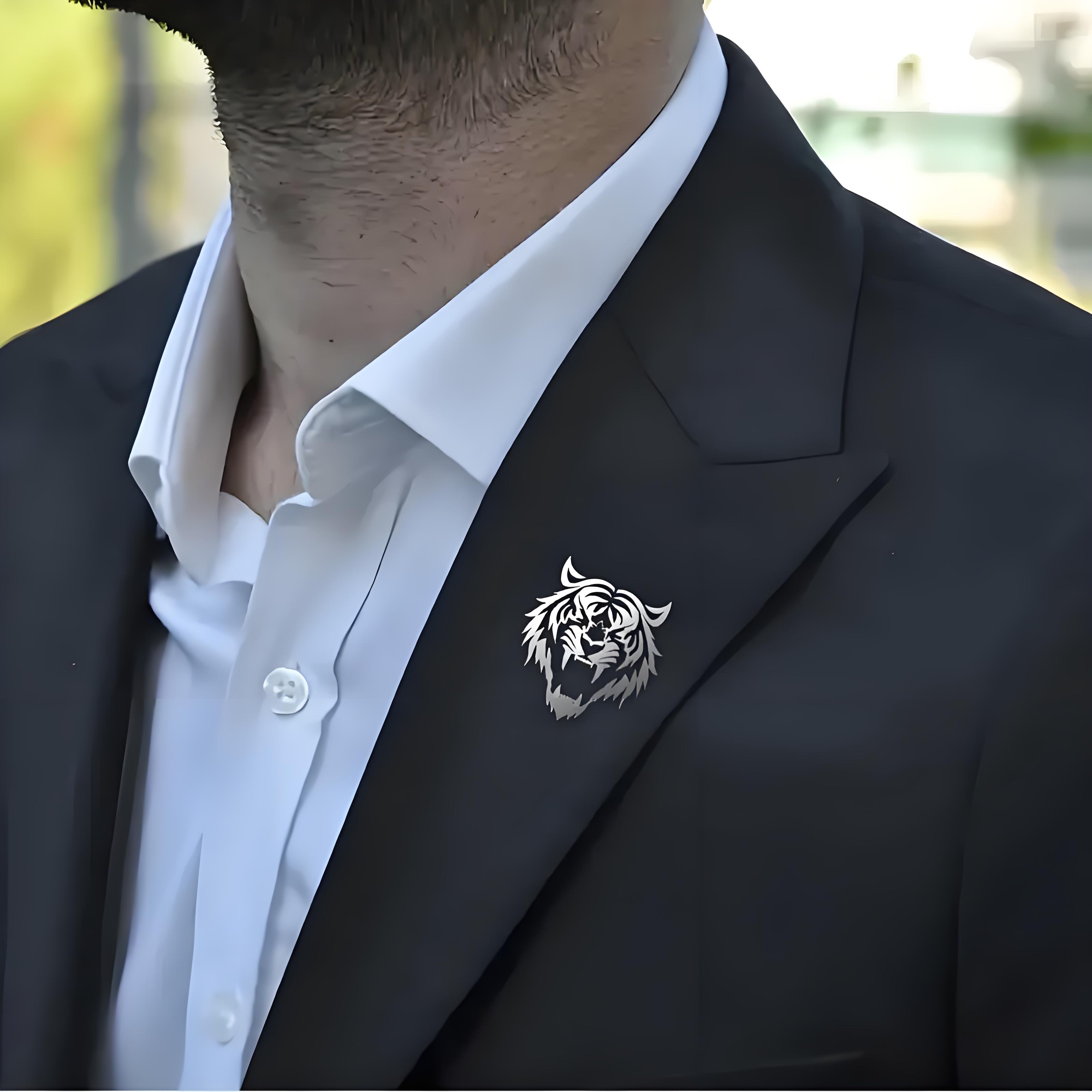 Men Accessories Kit - دبوس طية صدر السترة برأس النمر